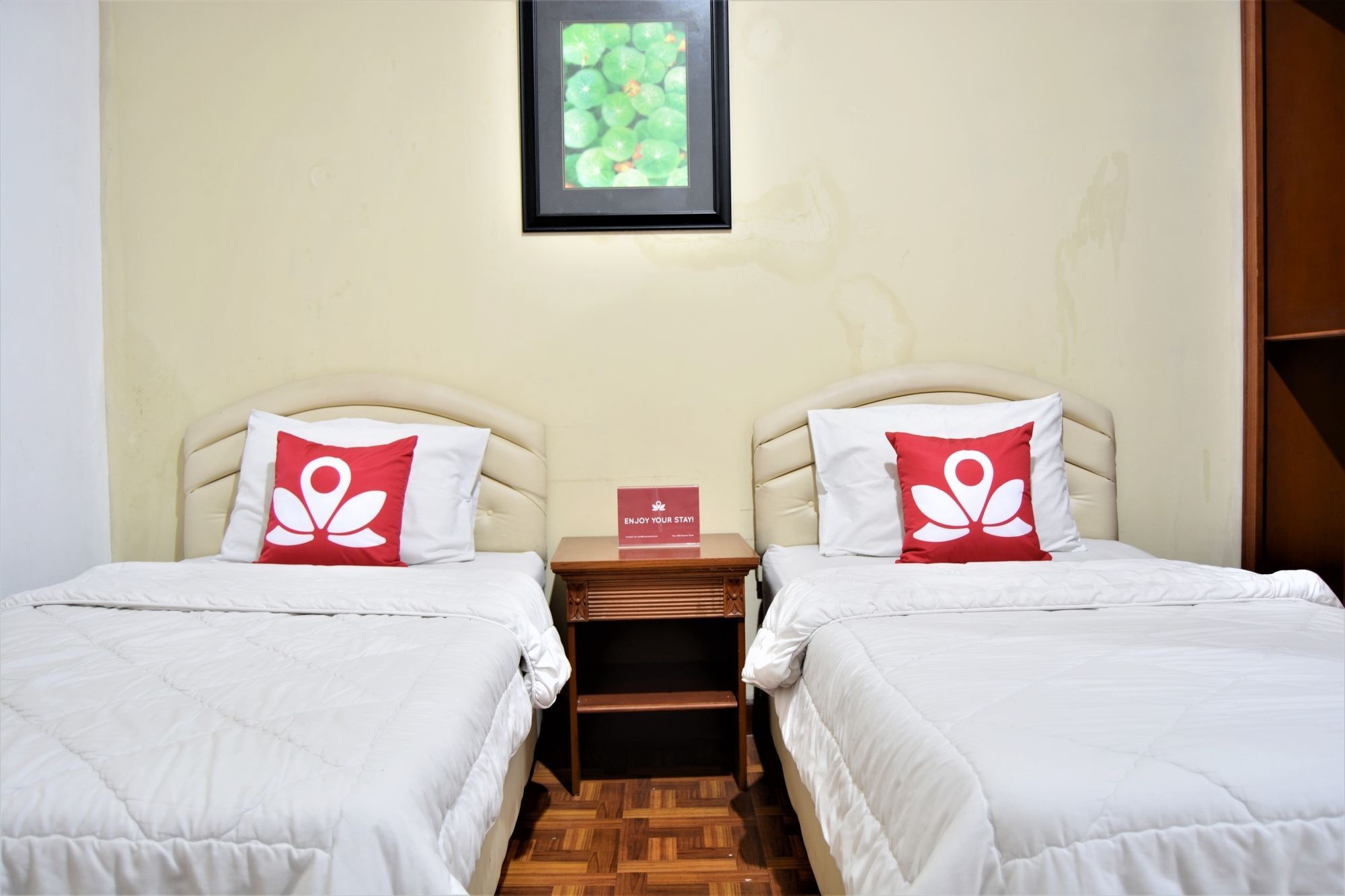 Zen Rooms Basic Cipanas Km.78 Bagian luar foto
